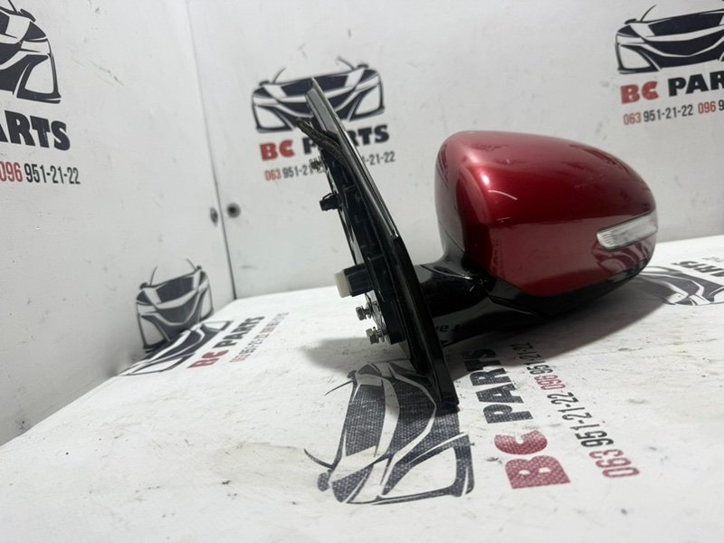 Зеркало заднего вида боковое левое Sportage 2017