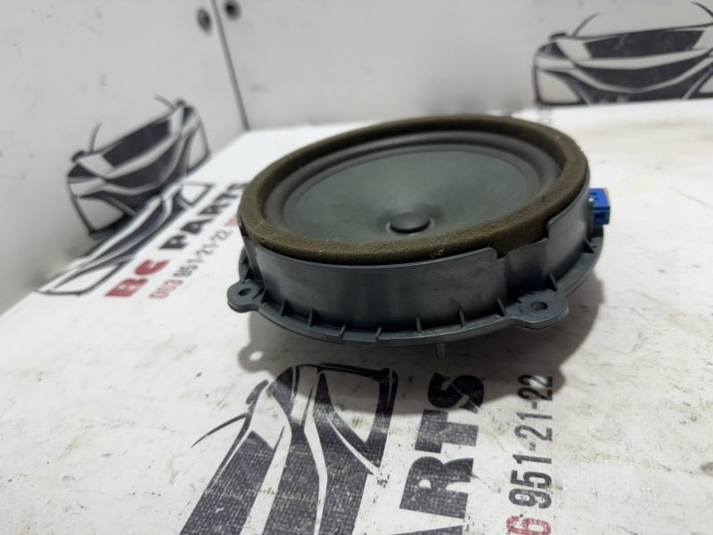 Динамик задний Kia Sportage