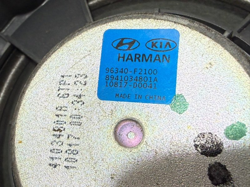 Динамик задний Sportage 2017