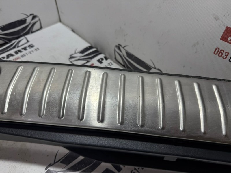 Накладка замка багажника Sportage 2017