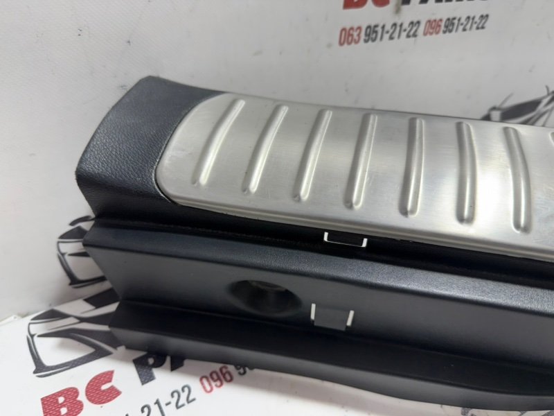 Накладка замка багажника Sportage 2017