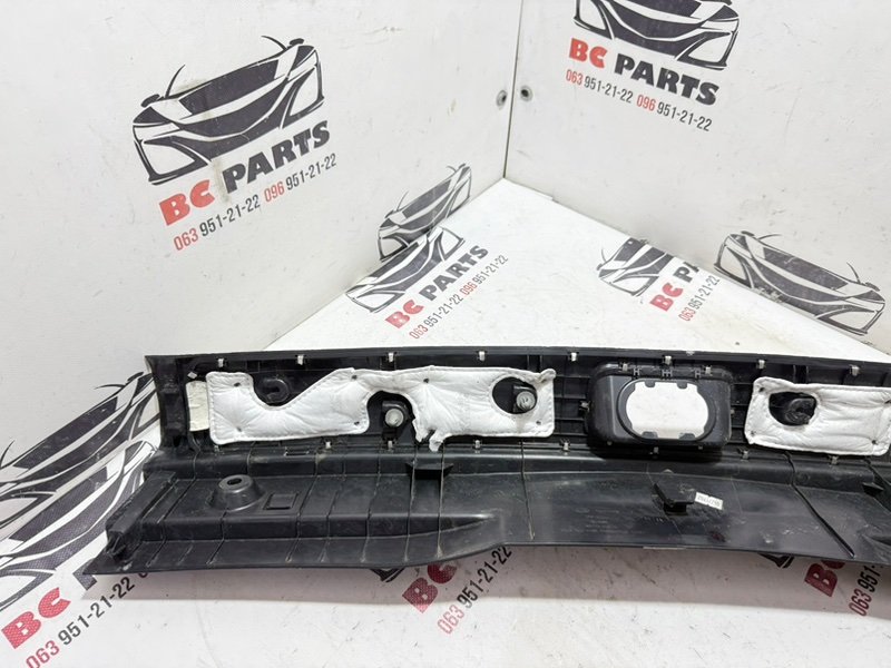 Накладка замка багажника Sportage 2017