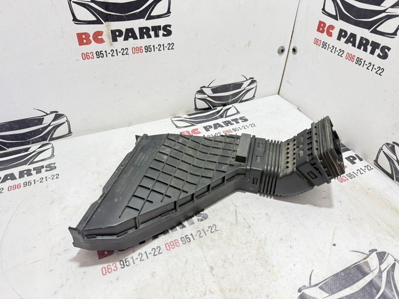 Патрубок воздушного фильтра Sportage 2017