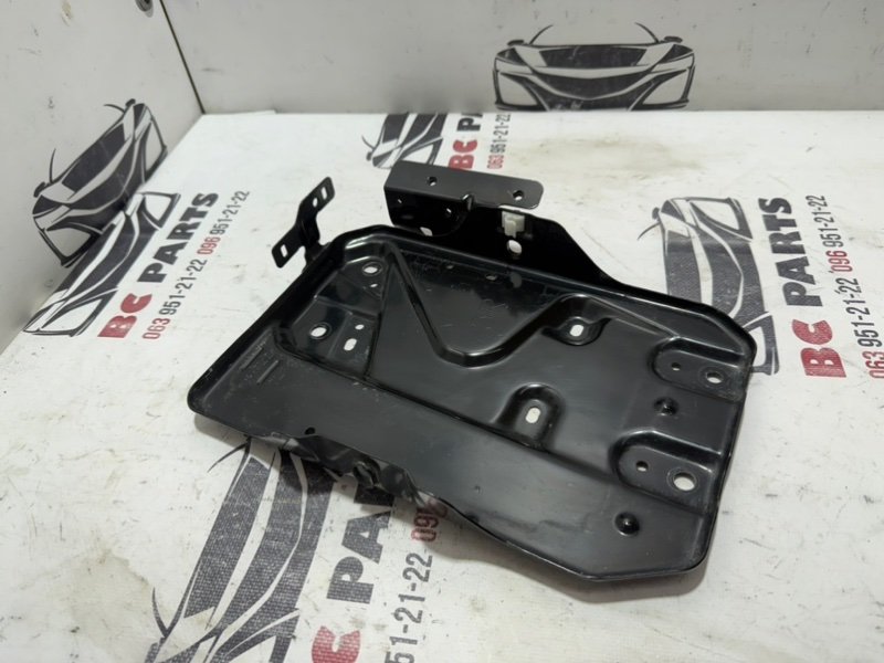 Подставка под аккумулятор Kicks 2021 1.6