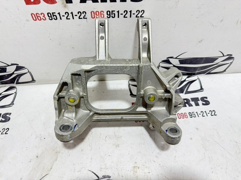 Кронштейн двигателя левый Nissan Kicks 2021 1.6 11254-5RA0A Б/У