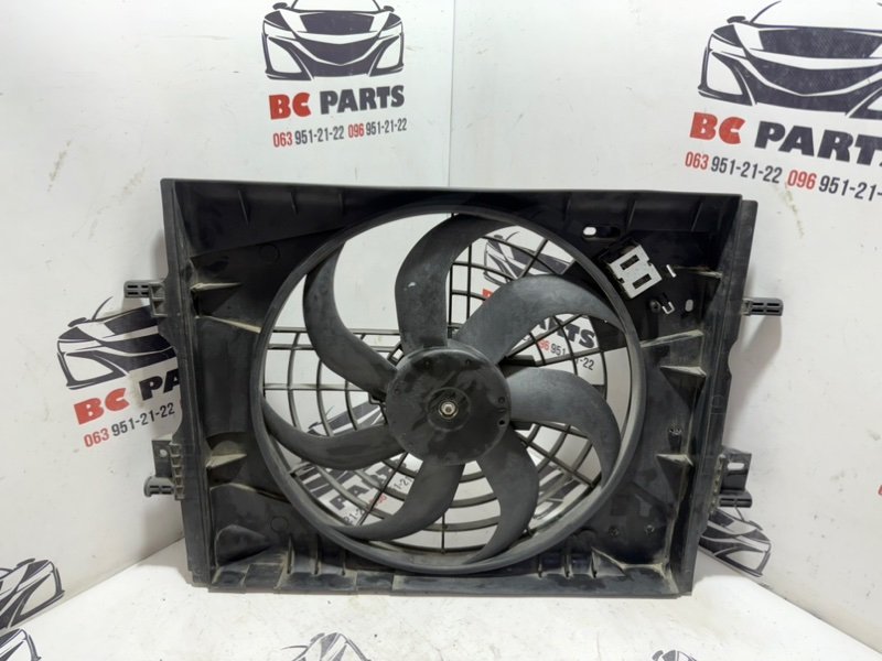 Диффузор радиатора Nissan Kicks 2021 1.6 21481-5R00C Б/У