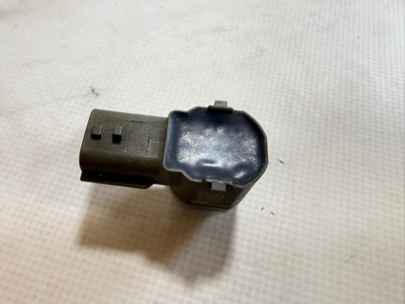 Датчик парковки задний Kicks 2021 1.6