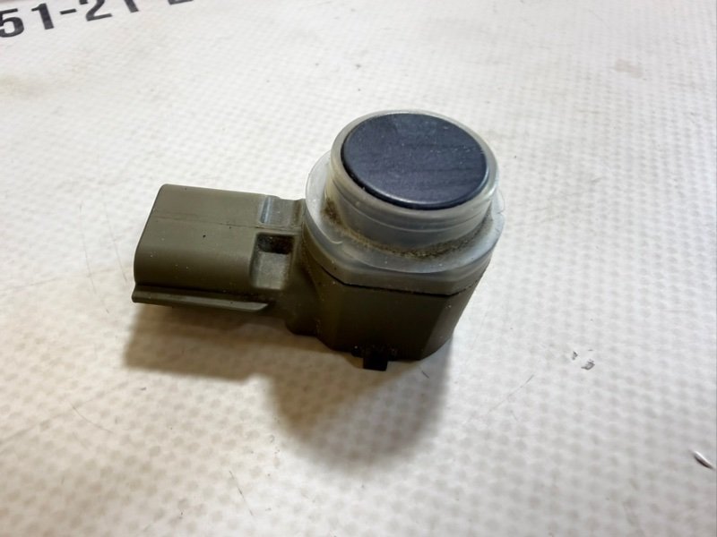 Датчик парковки задний Kicks 2021 1.6