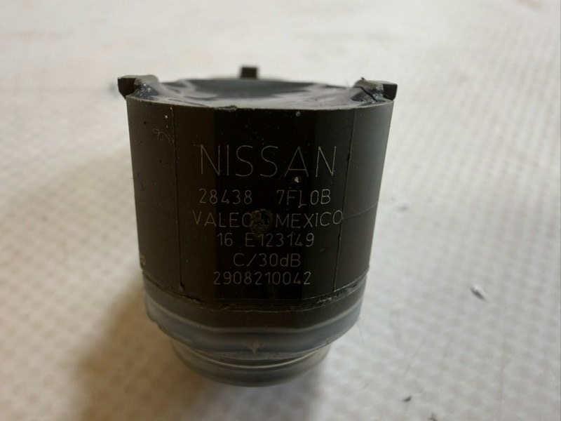 Датчик парковки задний Kicks 2021 1.6