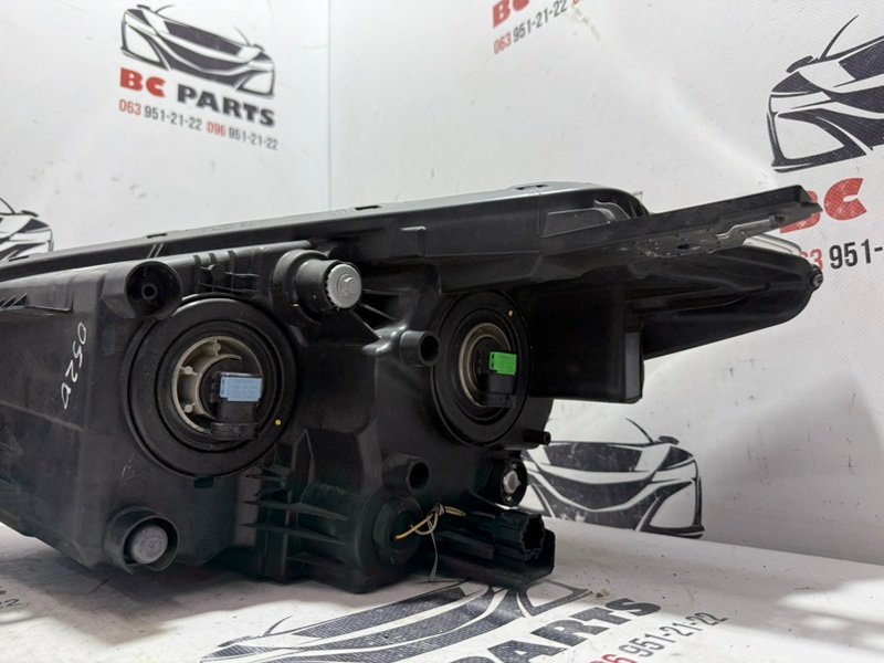 Фара галогеновая правая Kicks 2021 1.6 Фара галогеновая правая Kicks 2021 1.6