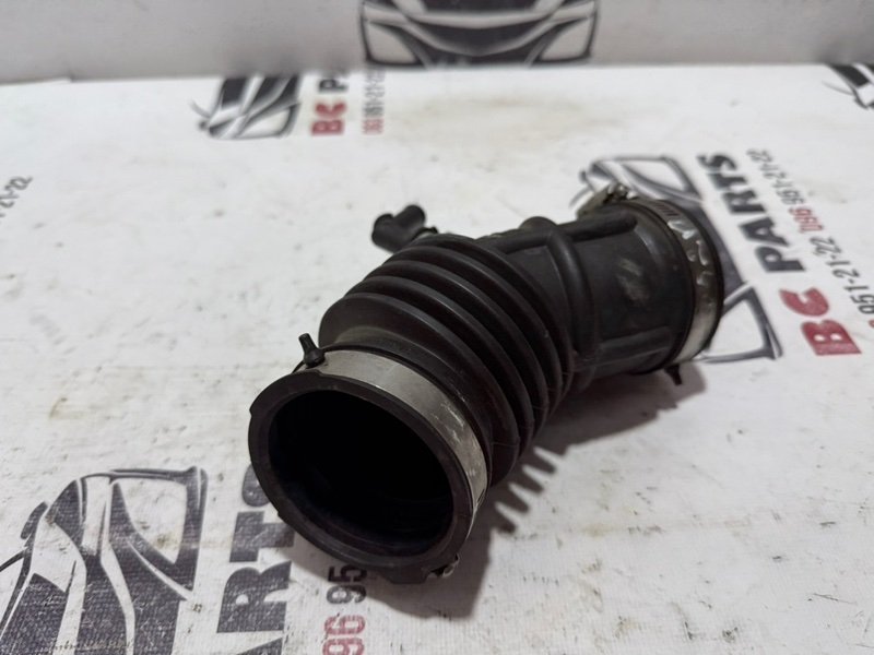 Патрубок воздушного фильтра Nissan Kicks 1.6