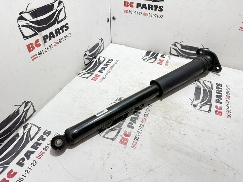 Амортизатор подвески задний Kicks 2021 1.6