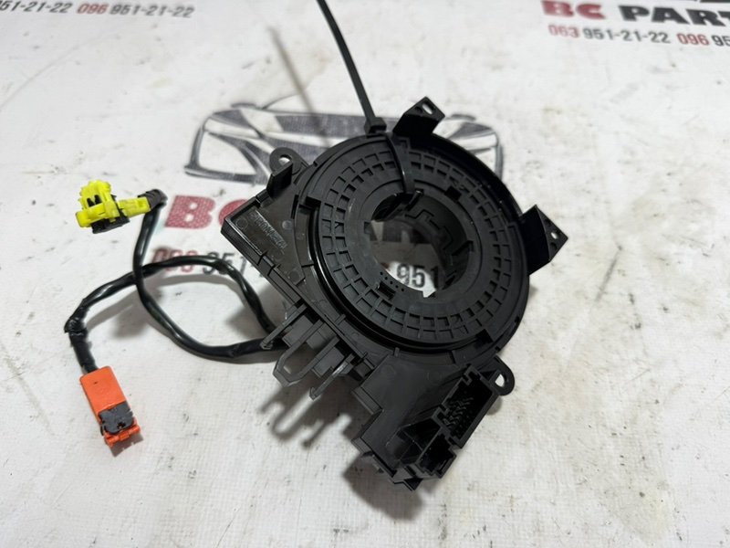 Шлейф подрулевой Kicks 2021 1.6