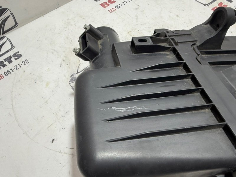 Корпус воздушного фильтра Kicks 2021 1.6