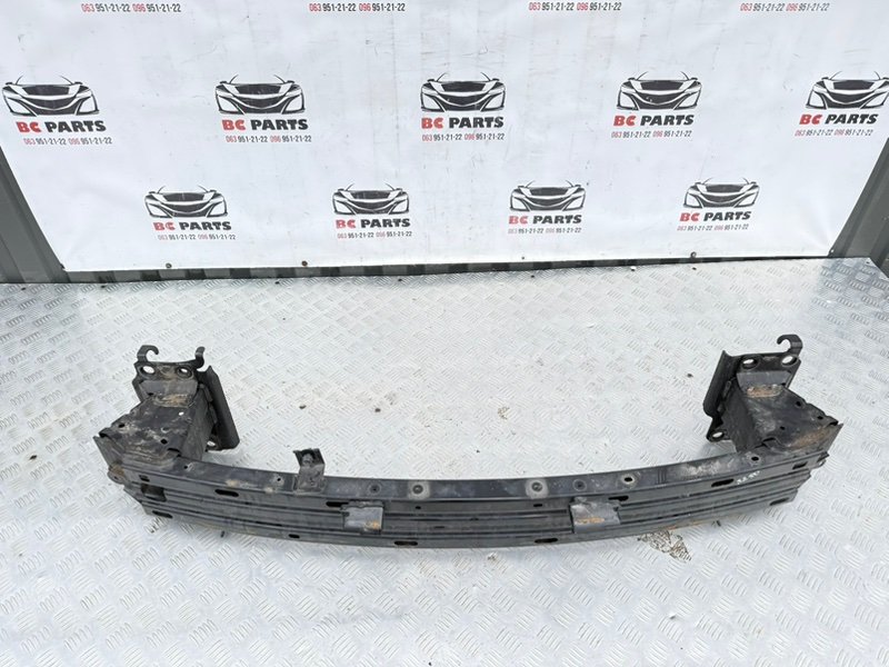 Усилитель бампера передний Rogue 2021 T33 2.5