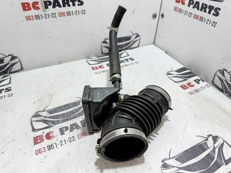 Патрубок воздушного фильтра Rogue 2021 T33 2.5