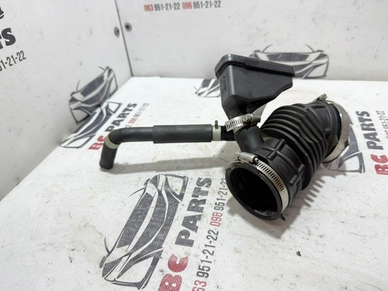 Патрубок воздушного фильтра Rogue 2021 T33 2.5