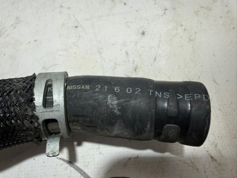 Патрубок системы охлаждения Rogue 2021 T33 2.5