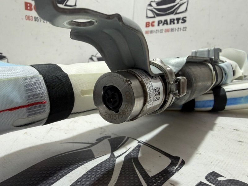 Подушка безопасности боковая штора левая Rogue 2021 T33 2.5