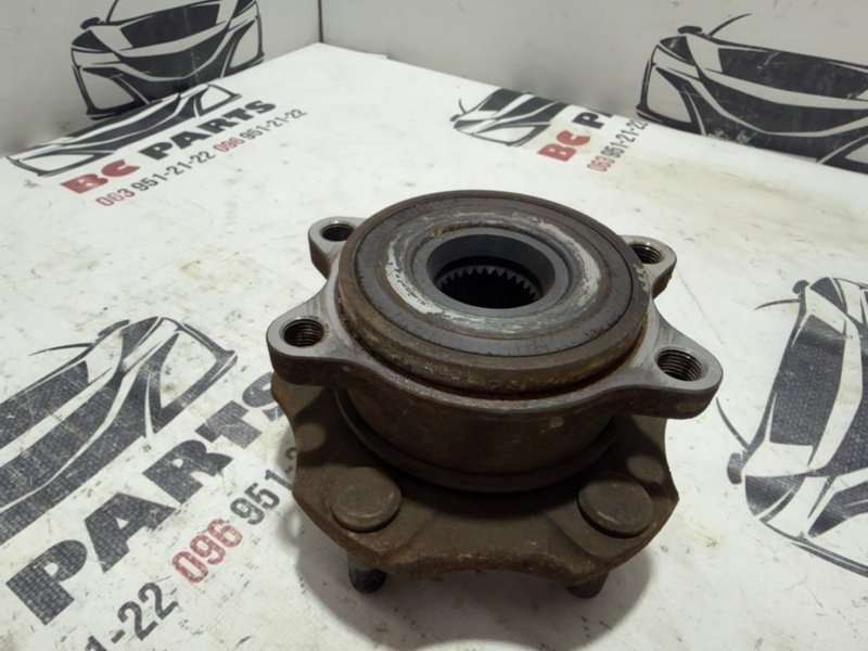 Ступица передняя Nissan Rogue T33 2.5