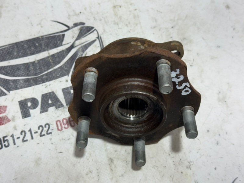 Ступица передняя Rogue 2021 T33 2.5