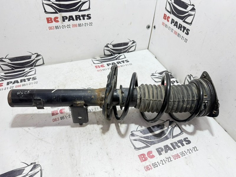 Стойка подвески передняя левая Rogue 2021 T33 2.5