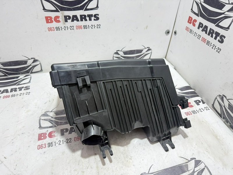 Корпус блока предохранителей Rogue 2021 T33 2.5