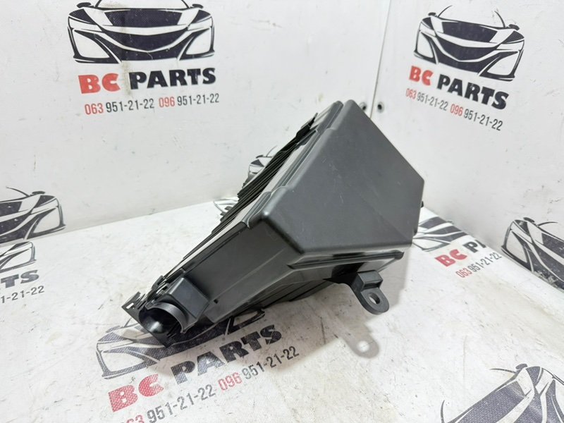 Корпус блока предохранителей Rogue 2021 T33 2.5