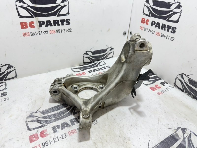 Кулак поворотный передний правый Nissan Rogue T33 2.5