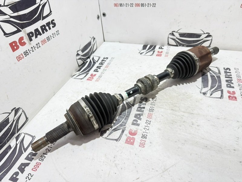 Привод ( полуось) передний левый Nissan Rogue T33 2.5 Привод ( полуось) передний левый Nissan Rogue T33 2.5