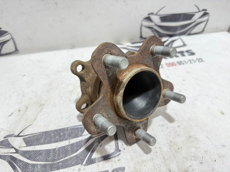 Ступица задняя Rogue 2021 T33 2.5