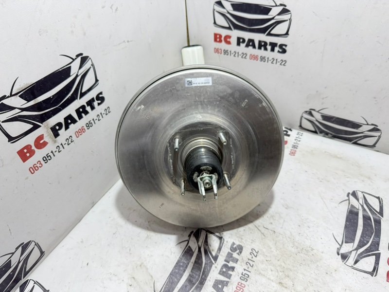 Вакуумный усилитель тормозов Rogue 2021 T33 2.5