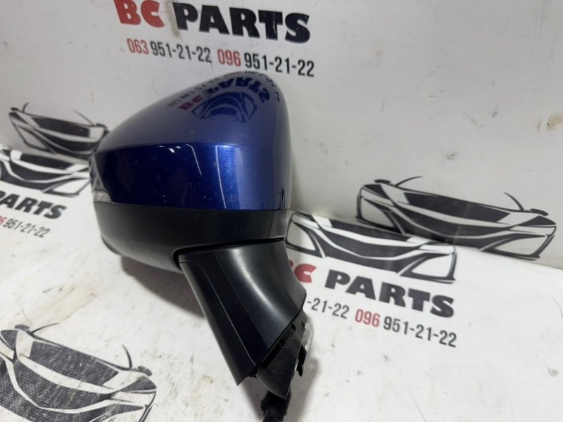 Зеркало заднего вида боковое правое Rogue 2021 T33 2.5