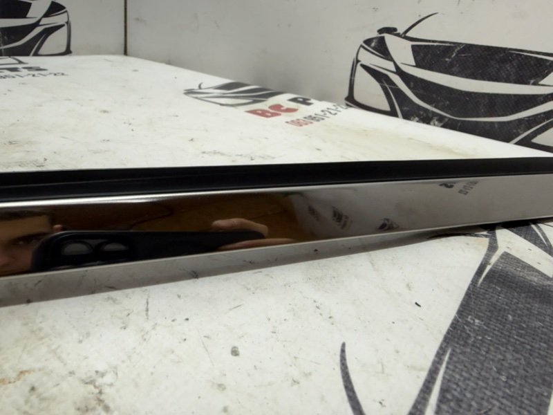 Молдинг крыла задний правый Rogue 2021 T33 2.5