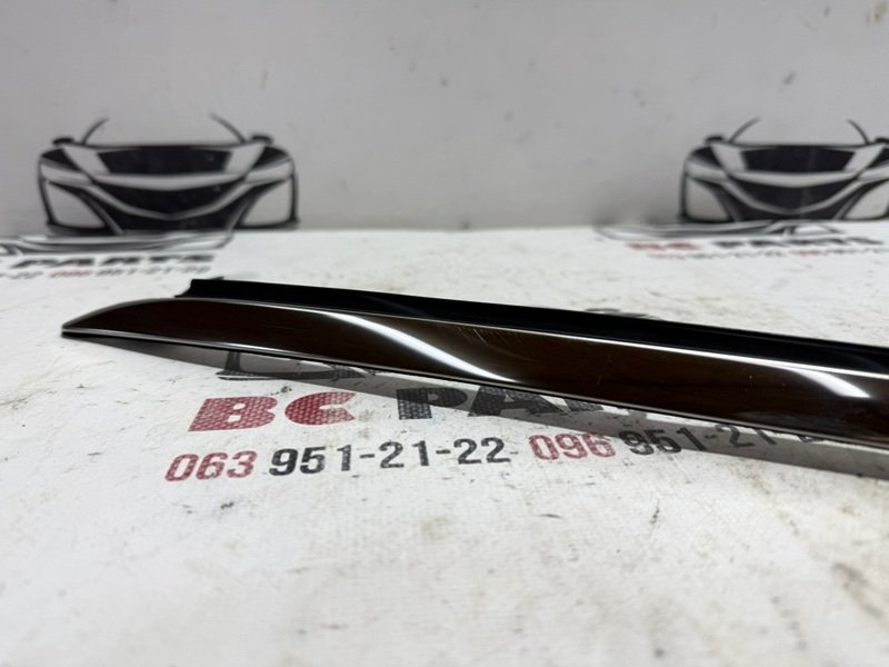 Молдинг крыла задний правый Rogue 2021 T33 2.5