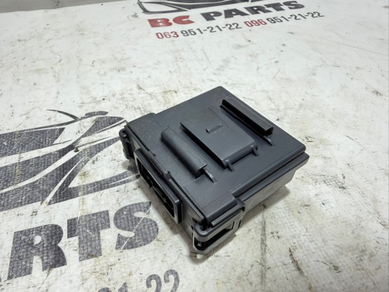 Блок управления Kicks 2021 1.6