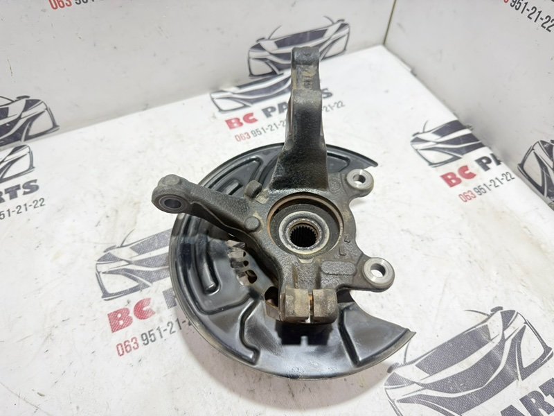 Кулак поворотный передний левый Nissan Kicks 2021 1.6 40015-5RY0A Б/У