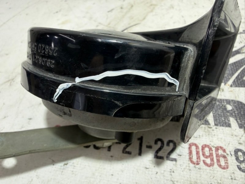 Звуковой сигнал Kicks 2021 1.6 Звуковой сигнал Kicks 2021 1.6