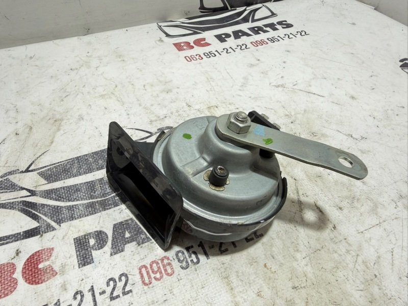 Звуковой сигнал Kicks 2021 1.6 Звуковой сигнал Kicks 2021 1.6