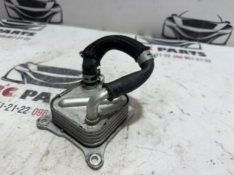 Теплообменник двигателя Nissan Rogue T33 2.5