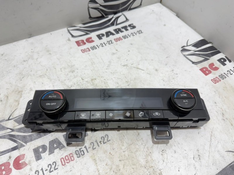 Блок управления климат-контролем Nissan Rogue 2021 T33 2.5 275006rk1b Б/У