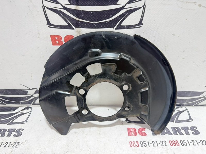 Защита тормозного диска передняя правая Nissan Rogue 2021 T33 2.5 41151-6RA0A Б/У