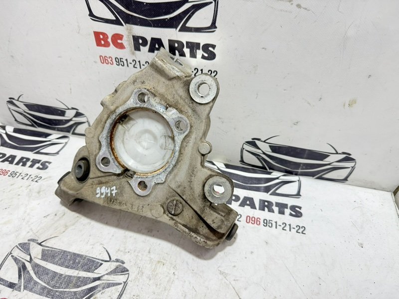 Цапфа задняя левая Rogue 2021 T33 2.5 Цапфа задняя левая Rogue 2021 T33 2.5