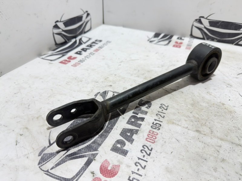 Рычаг подвески задний Nissan Rogue T33 2.5