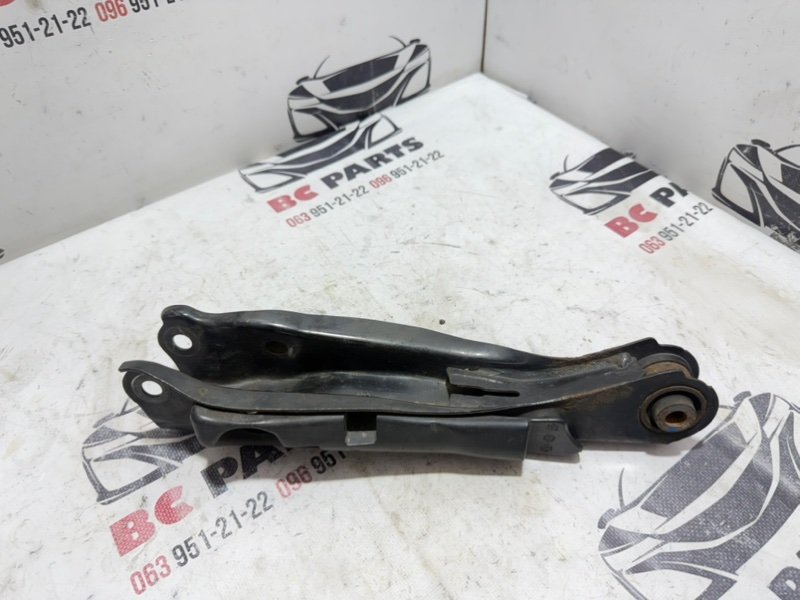 Рычаг подвески задний правый Rogue 2021 T33 2.5