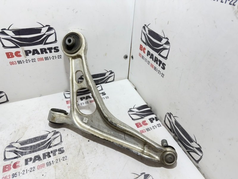 Рычаг подвески нижний передний правый Rogue 2021 T33 2.5