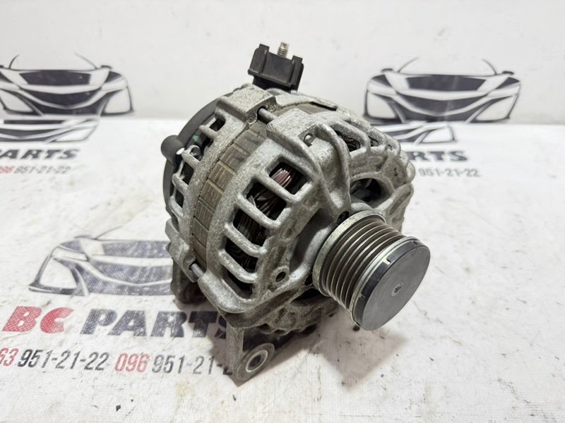 Запчасть генератор Nissan Rogue 2021 T33 2.5 23100 6ra0a Б/У Генератор Nissan Rogue 2021 T33 2.5 23100 6ra0a Б/У