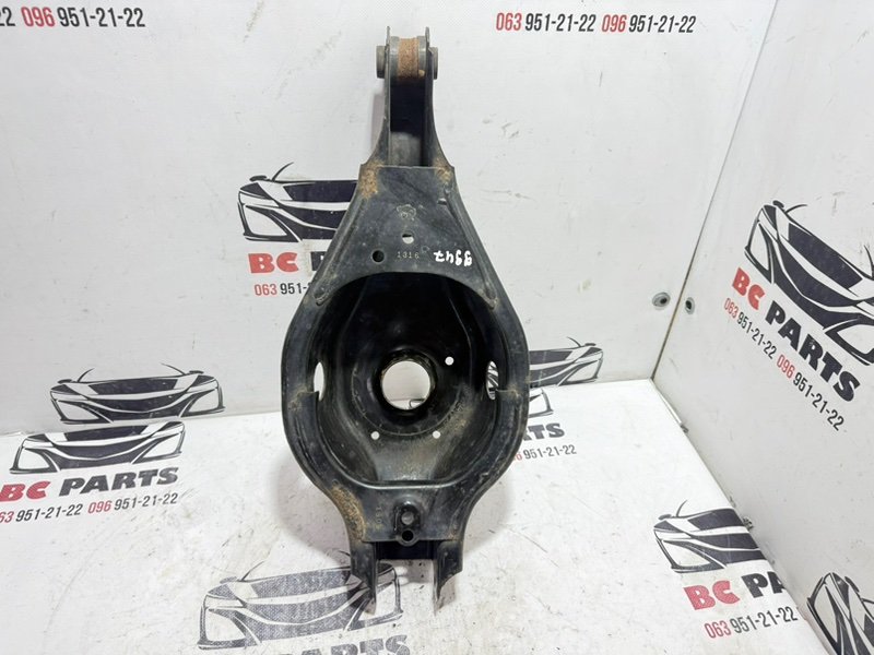 Рычаг подпружинный задний Nissan Rogue 2021 T33 2.5 551B0-6RR0A Б/У