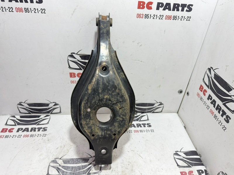 Рычаг подпружинный задний Rogue 2021 T33 2.5