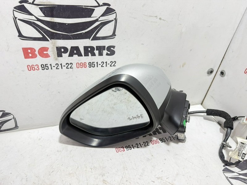 Зеркало заднего вида боковое левое Rogue 2021 T33 2.5